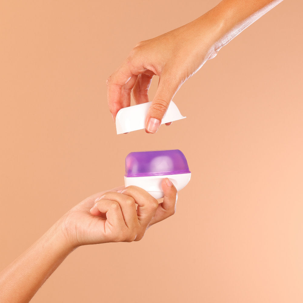 REMAY Glide shaving cream for women 2 hands opening gel shave bar