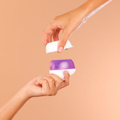 REMAY Glide shaving cream for women 2 hands opening gel shave bar